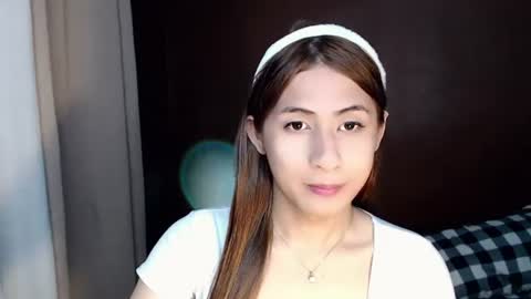 Snapshot of sweet_paprikaxx chatting on July 24, 4:27 pm sweet_paprikaxx online show from July 24, 4:27 pm