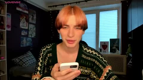 Snapshot of sweet_peach__ chatting on May 30, 4:59 pm kira online show from May 30, 4:59 pm