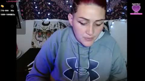 Snapshot of sweet_poison_666 chatting on July 25, 12:42 am sweet_poison_666 online show from July 25, 12:42 am