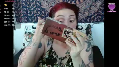 Snapshot of sweet_poison_666 chatting on July 25, 9:23 pm sweet_poison_666 online show from July 25, 9:23 pm