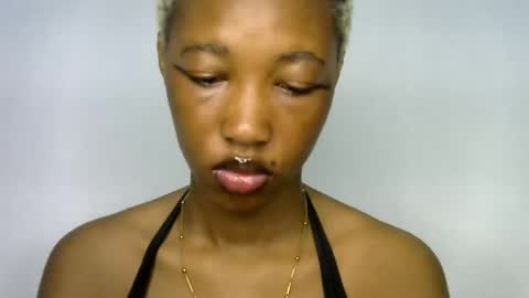 Snapshot of sweet_pussy04 chatting on July 9, 7:34 am sweet girl online show from July 9, 7:34 am