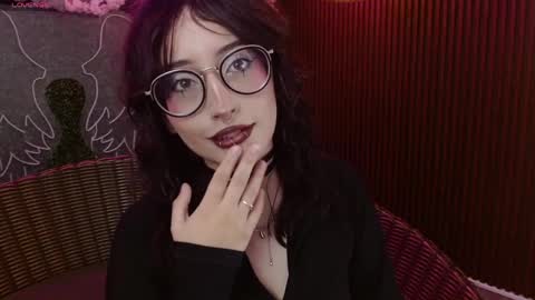 Snapshot of sweet_roxanee chatting on April 27, 9:57 pm Roxanee online show from April 27, 9:57 pm