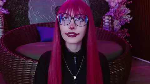 Snapshot of sweet_roxanee chatting on July 4, 10:16 pm Roxanee online show from July 4, 10:16 pm