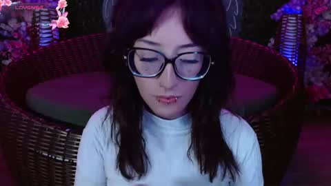 Snapshot of sweet_roxanee chatting on July 11, 9:38 pm Roxanee online show from July 11, 9:38 pm