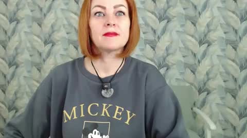 Snapshot of sweet_sandra_1 chatting on April 7, 9:54 am Sandra online show from April 7, 9:54 am