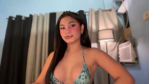 SCARLLET online show from May 3, 3:18 pm