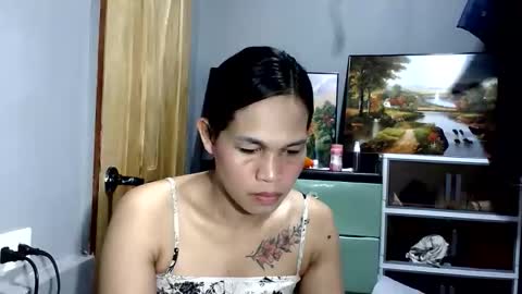 Snapshot of sweet_squirtxxxx chatting on June 7, 5:49 pm HI IM MONA AND IM YOUR NEXT WIFE online show from June 7, 5:49 pm