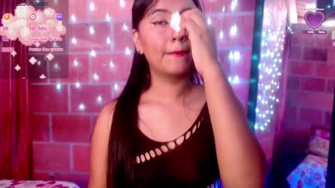 Snapshot of sweet_susy999 chatting on January 18, 7:04 pm susy 222 online show from January 18, 7:04 pm