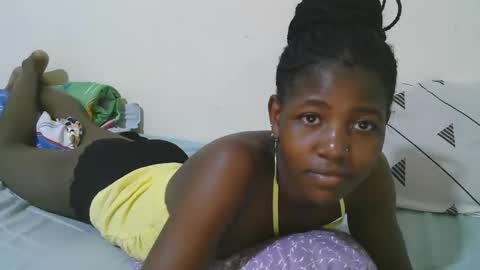 Snapshot of sweet_tattiana chatting on October 16, 12:06 pm Tatty online show from October 16, 12:06 pm