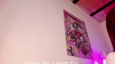 Snapshot of sweet_tiiina chatting on July 19, 6:55 pm online show from July 19, 6:55 pm