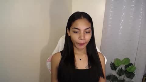 Trisha online show from December 20, 11:01 pm