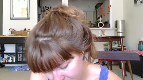 Snapshot of sweet_truffle chatting on September 18, 3:58 pm Heidi Brenner - Please check bio for schedule FAQ online show from September 18, 3:58 pm