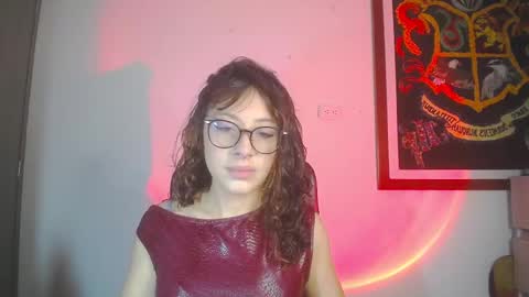 sweet_venus4 online show from January 18, 9:24 am