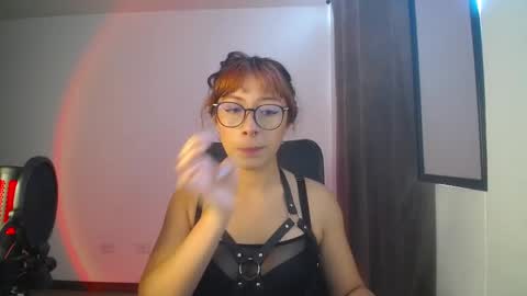 sweet_venus4 online show from February 26, 6:29 pm