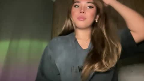 alexa your one and only queen online show from November 21, 10:19 pm