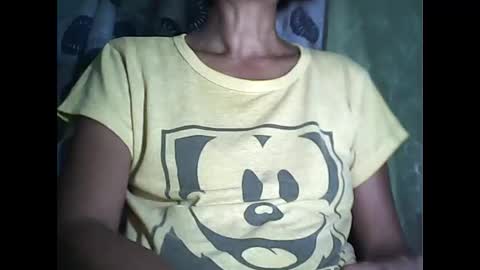 Snapshot of sweetbella24 chatting on September 11, 11:21 am im anne online show from September 11, 11:21 am