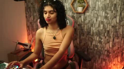 Salom independent model online show from May 28, 4:32 am