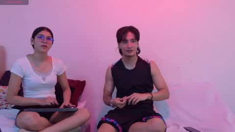 Snapshot of sweetbutspicy_ chatting on May 18, 11:49 am sweetbutspicy online show from May 18, 11:49 am