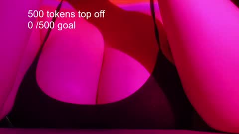 Snapshot of sweetcalciferr chatting on November 16, 12:22 pm sweetcalciferr online show from November 16, 12:22 pm