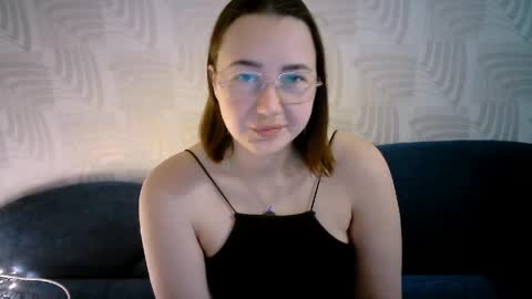 Snapshot of sweetchealy chatting on May 12, 9:06 am sweetchealy online show from May 12, 9:06 am