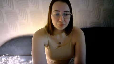 Snapshot of sweetchealy chatting on May 14, 9:05 am sweetchealy online show from May 14, 9:05 am