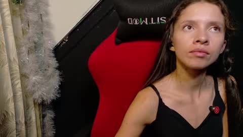 sweetdam12 online show from February 11, 10:26 pm