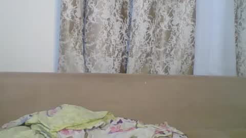 Snapshot of sweetdarkskin chatting on July 5, 2:51 am CLARIS online show from July 5, 2:51 am