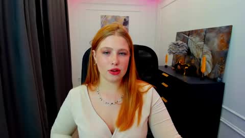 Snapshot of sweetdaylight chatting on May 11, 8:06 pm sweetdaylight online show from May 11, 8:06 pm