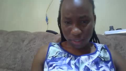 Snapshot of sweetdiva2012 chatting on May 5, 6:10 am sweetdiva2012 online show from May 5, 6:10 am