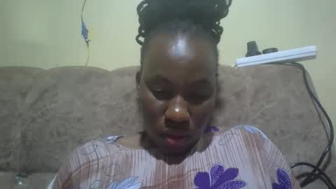 Snapshot of sweetdiva2012 chatting on May 11, 8:17 pm sweetdiva2012 online show from May 11, 8:17 pm