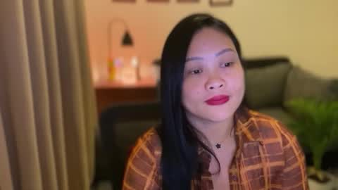 Snapshot of sweetestsmile_ chatting on October 15, 1:44 pm Khaye online show from October 15, 1:44 pm