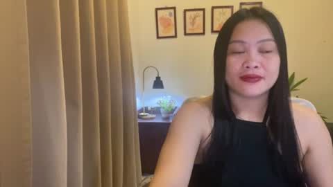 Snapshot of sweetestsmile_ chatting on June 30, 1:06 am Khaye online show from June 30, 1:06 am