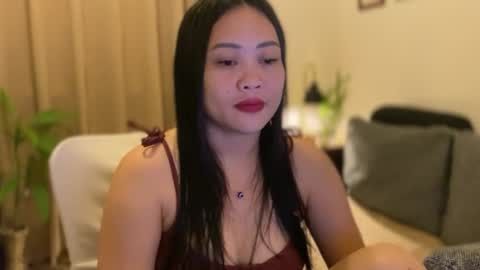 Snapshot of sweetestsmile_ chatting on August 6, 3:14 pm Khaye online show from August 6, 3:14 pm