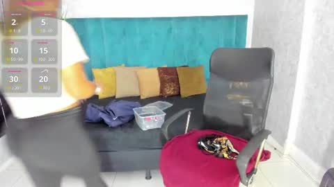 Snapshot of sweetfabianaxl chatting on June 27, 5:40 pm Fabiana online show from June 27, 5:40 pm