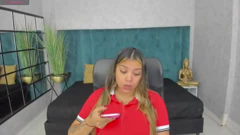 Snapshot of sweetfabianaxl chatting on July 16, 7:09 pm Fabiana online show from July 16, 7:09 pm