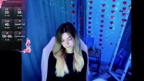 sweetfoyou online show from March 8, 6:39 am