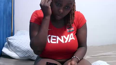 Snapshot of sweetgal11 chatting on October 23, 1:54 pm sweetgal11 online show from October 23, 1:54 pm