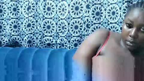 Snapshot of sweetgal11 chatting on March 15, 8:48 pm sweetgal11 online show from March 15, 8:48 pm