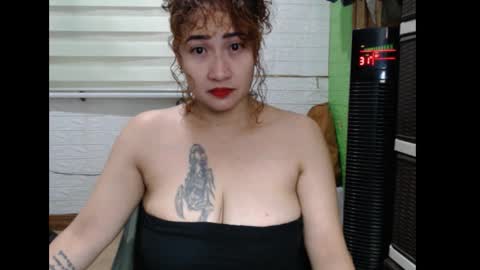 Jean online show from November 24, 3:23 pm