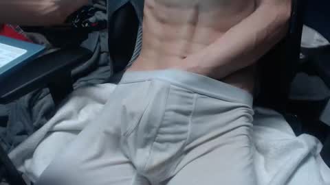 Snapshot of sweetgesus chatting on January 10, 9:00 am sweetgesus online show from January 10, 9:00 am