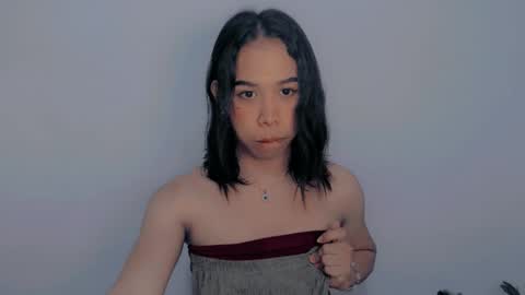 Snapshot of sweetgirl_acxx chatting on May 8, 5:13 am Just call me AC online show from May 8, 5:13 am