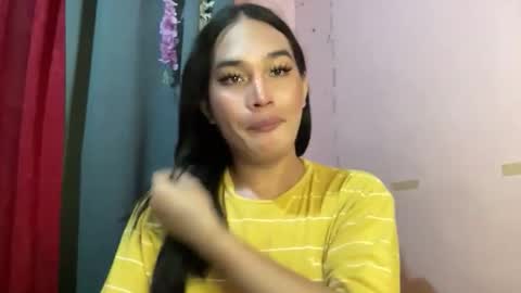 sweetgirl_rhainexxx online show from March 27, 4:40 pm