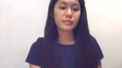 sweetgirllucy24xx online show from May 22, 5:40 pm