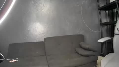 Tina online show from April 1, 7:22 pm