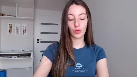 Emma  online show from May 22, 7:37 am