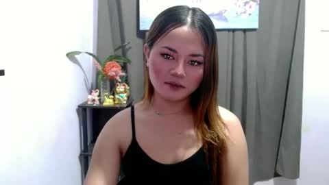 sweethotlove_xoxo online show from October 31, 7:37 pm
