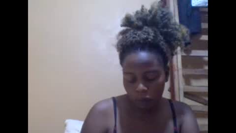 sweetib1 online show from March 4, 5:32 am