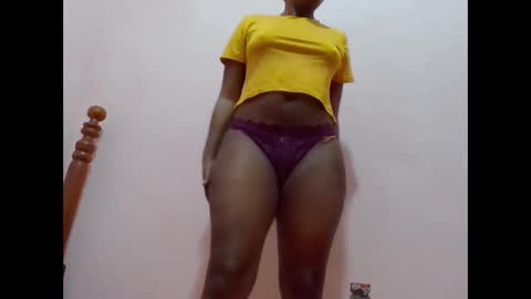 sweetib1 online show from January 10, 4:47 am