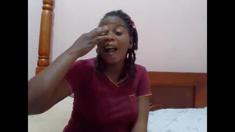 sweetib1 online show from May 14, 5:03 am