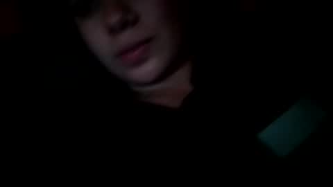 Ana Mara  i cant Make noise My family is here  online show from April 22, 5:43 am